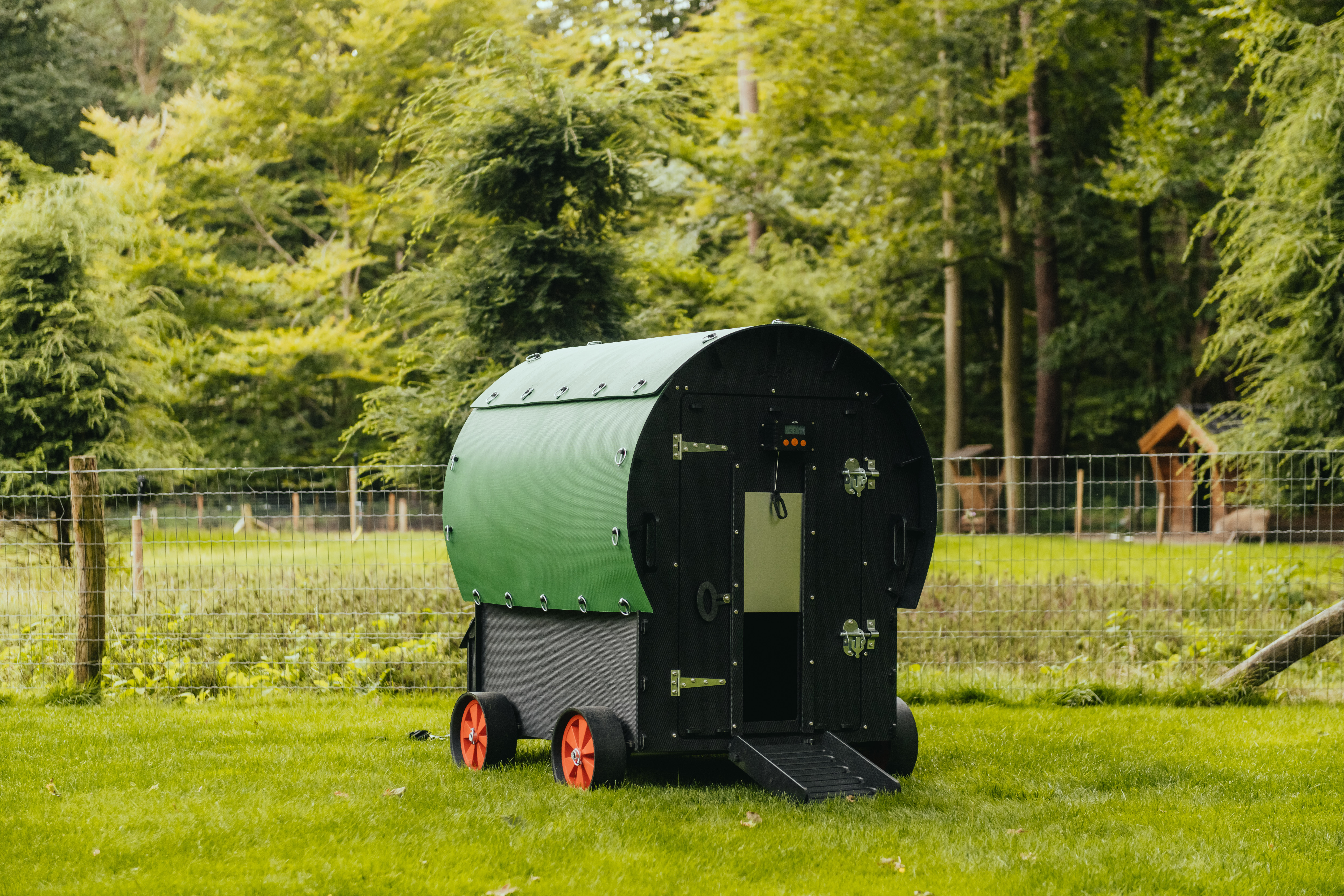Nestera Wagon - Kippenhok - tot 10 kippen - Zwart/Groen