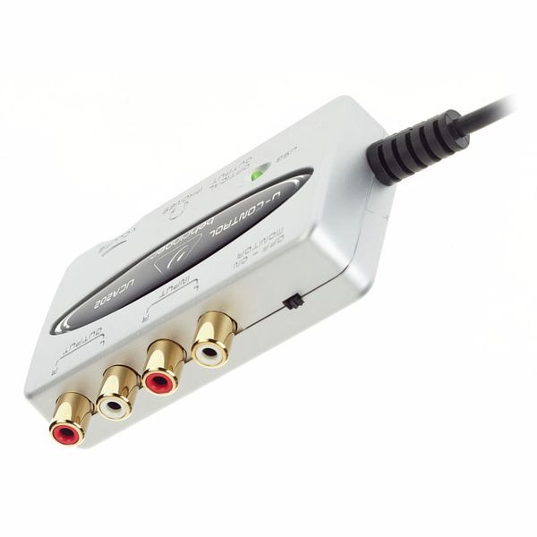 Behringer U-Control  UCA 202