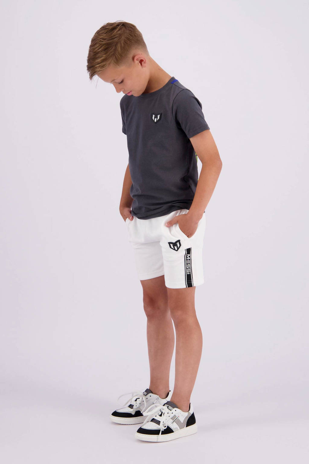 Vingino T-shirt Jacko met backprint donkergrijs/geel