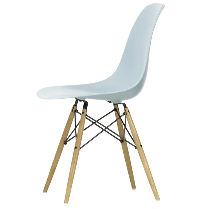 Vitra - Eames Plastic Side Chair DSW RE, Esche honigfarben / eisgrau (Filzgleiter weiss)