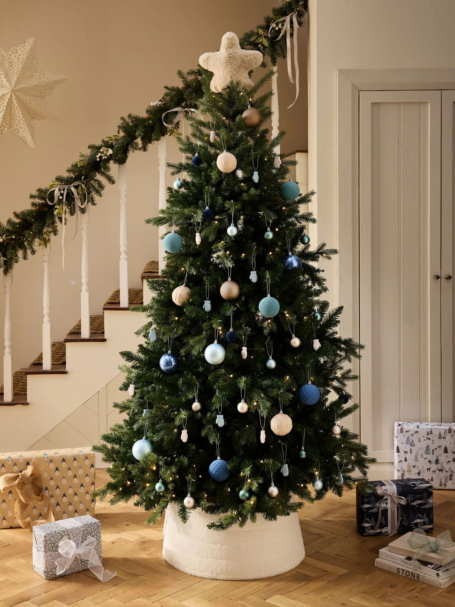 Set van 50 onbreekbare kerstballen