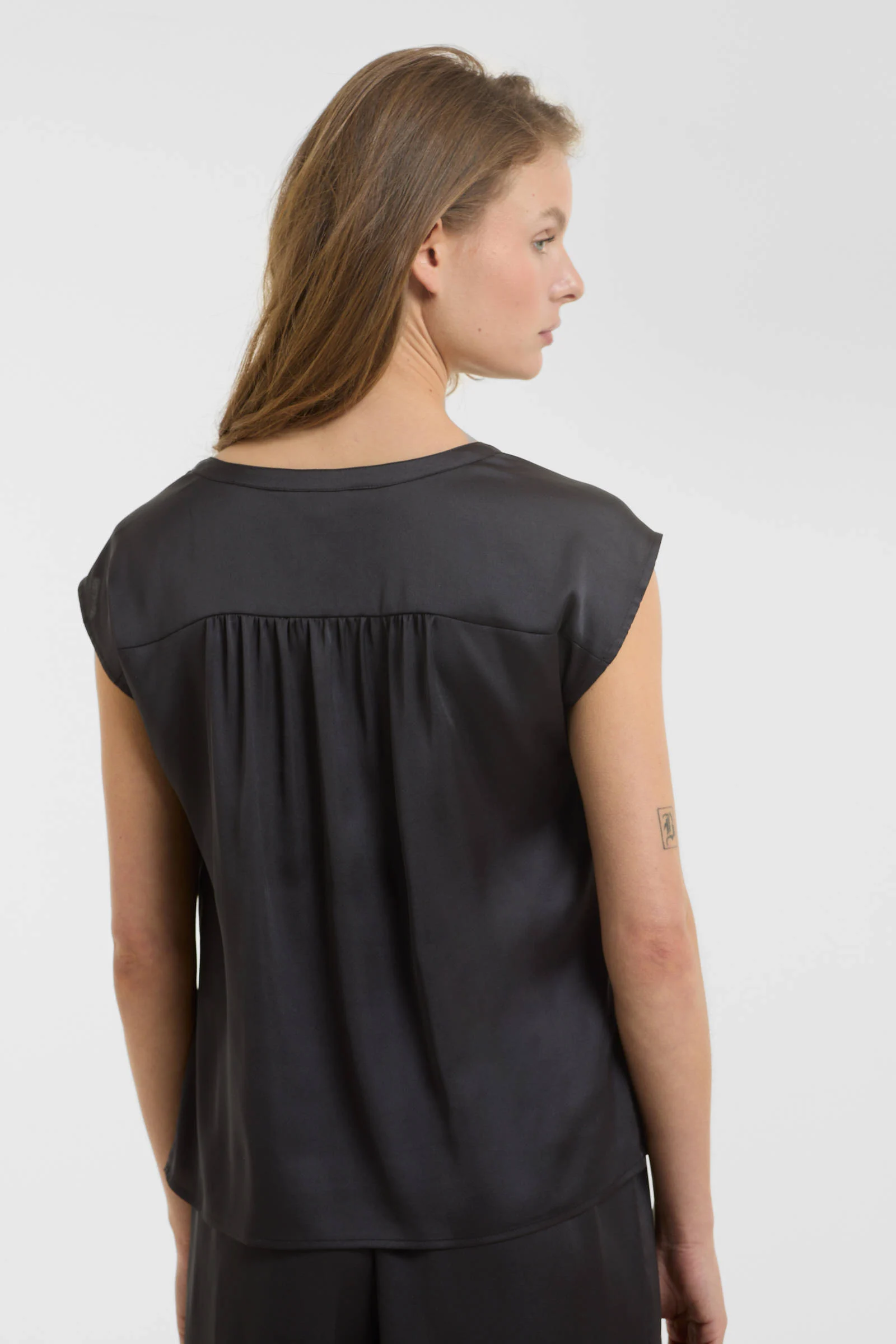 anytime satijnen top zwart