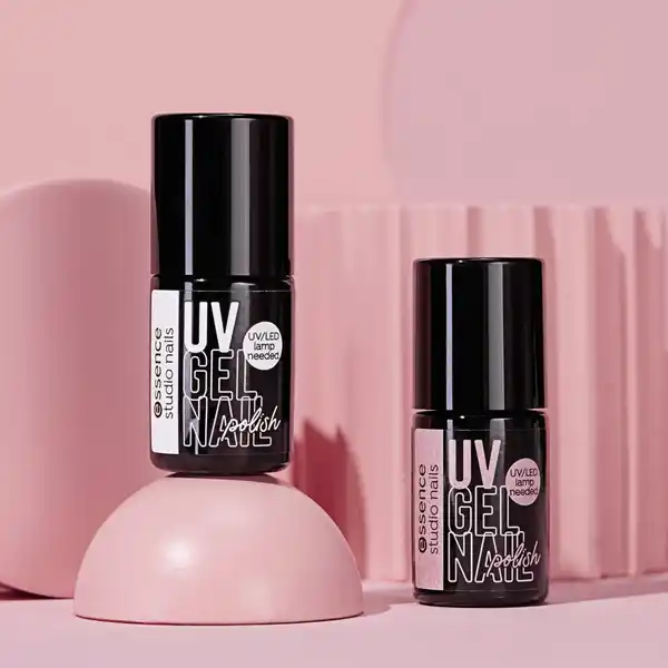 UV GEL NAIL polish 03 in ROSEGOLD we trust