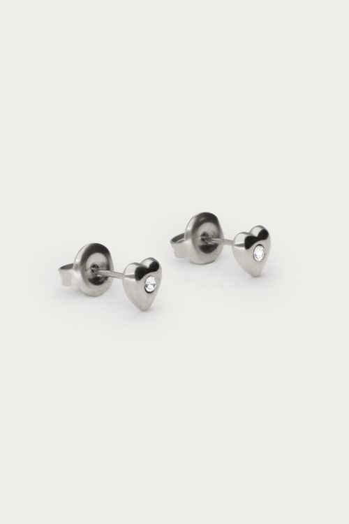 Studs met hartje en strass steen