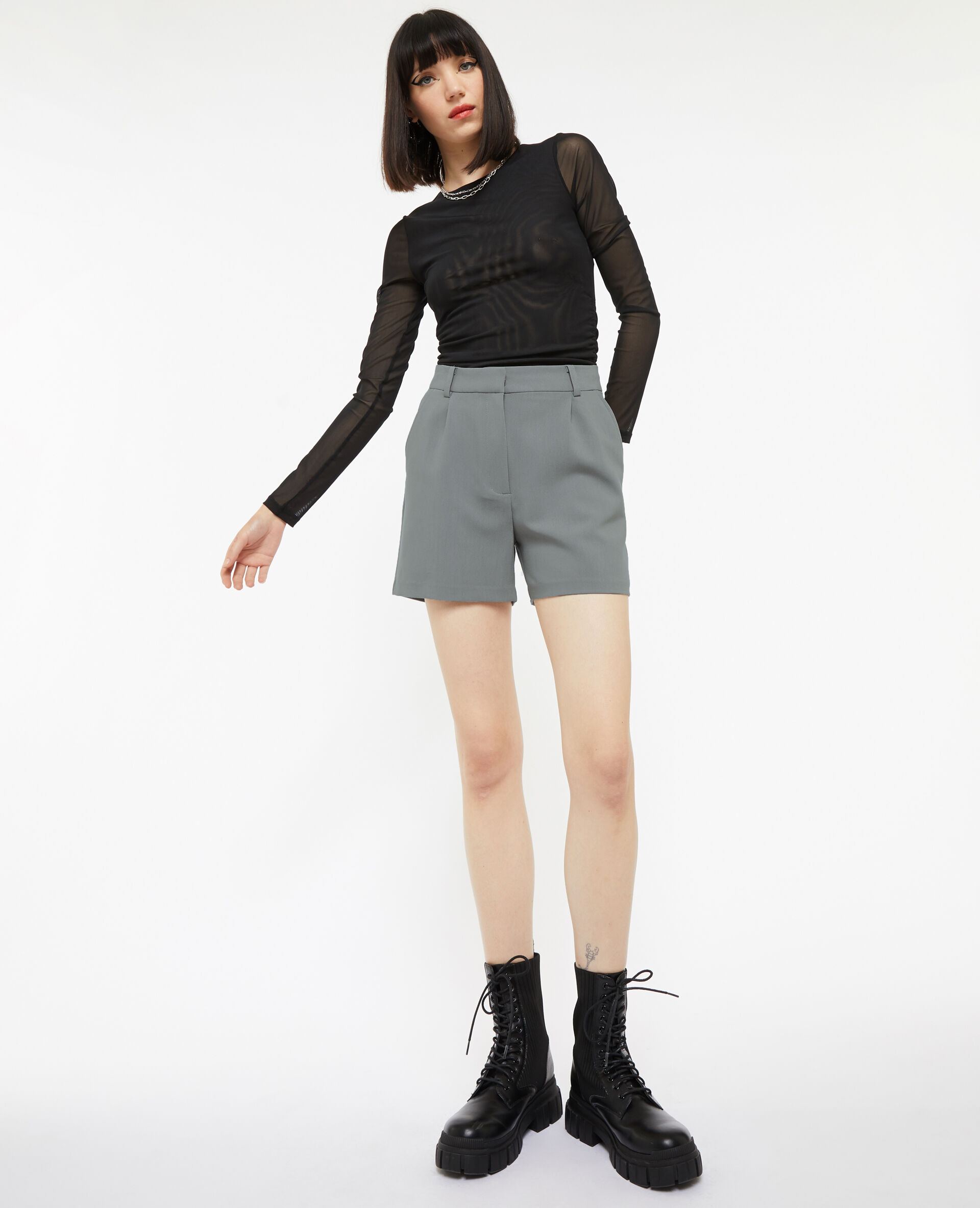 Short taille haute avec pinces - Gris foncé