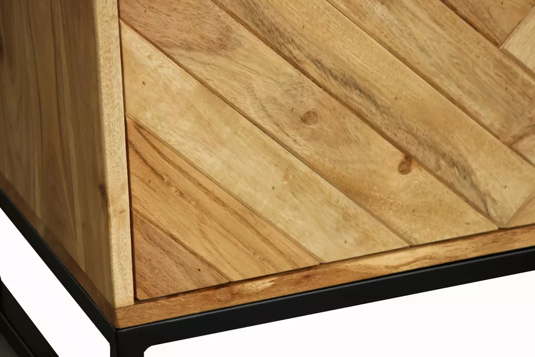 Highboard Baribone