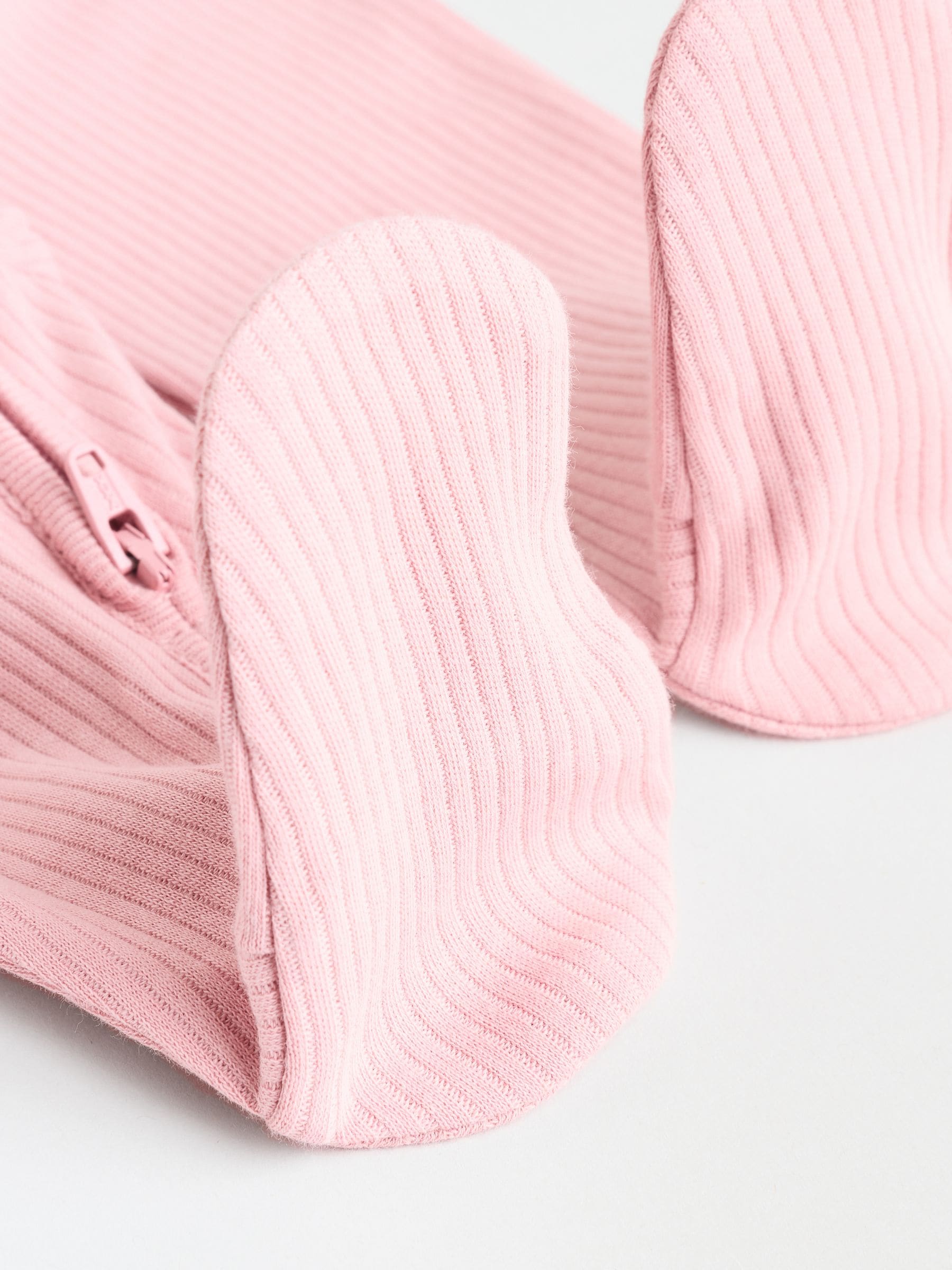 Roze - Babypyjama's met tweewegrits (0-2jr)