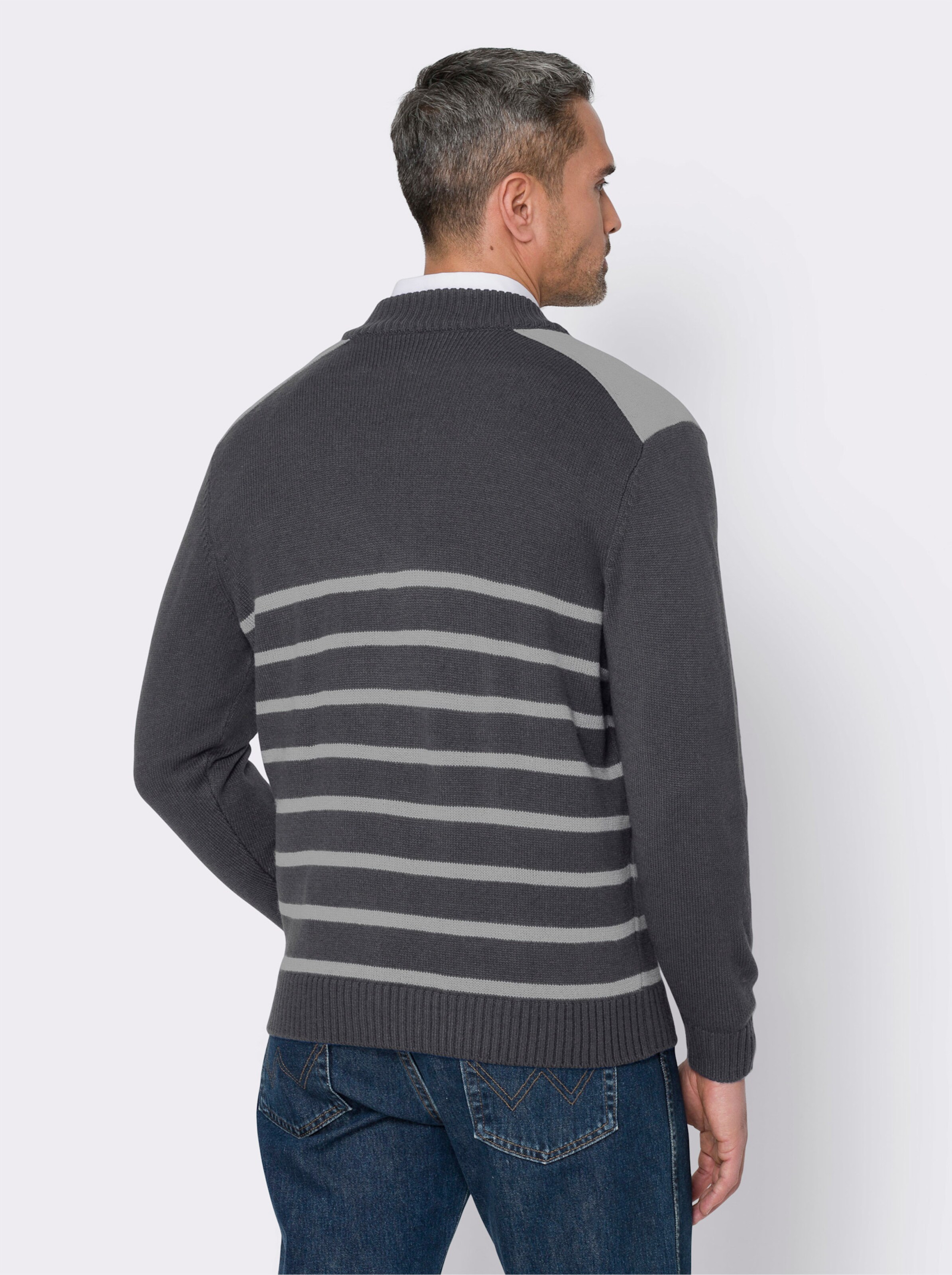 Pullover