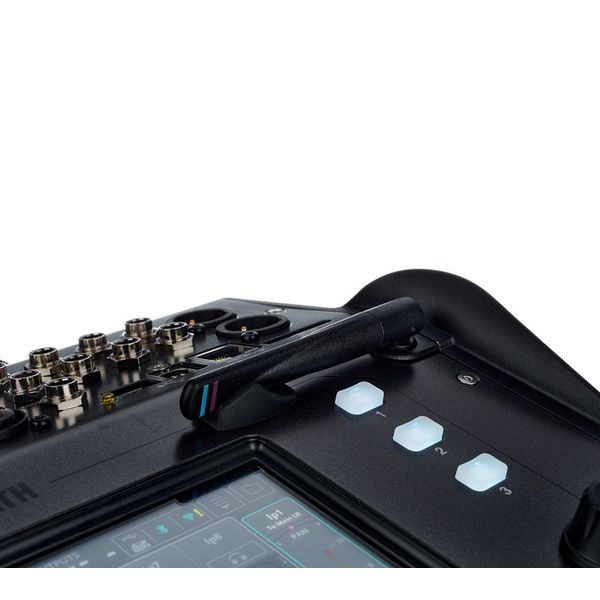 Allen & Heath CQ18T