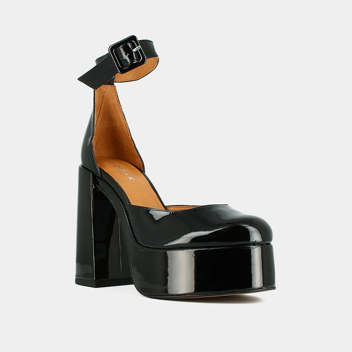Babies à talons hauts et plateformes  en cuir vernis noir