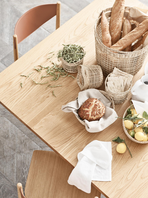 Bolia Graceful eettafel 160x95 naturel