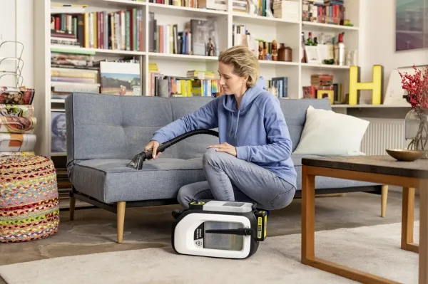 Kärcher SE 3-18 Compact Home - Tæpperenser - beholder - intet batteri, ingen oplader - SOLO