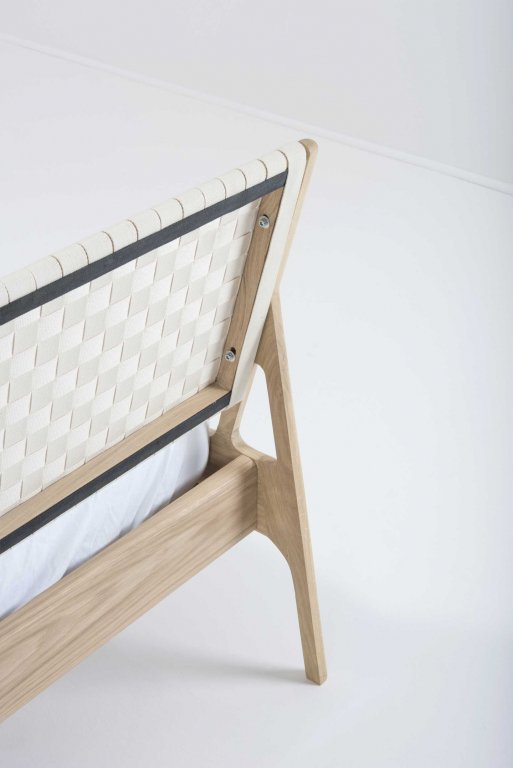 Gazzda Fawn bed 140x200 whitewash deep frame, cotton webbing white