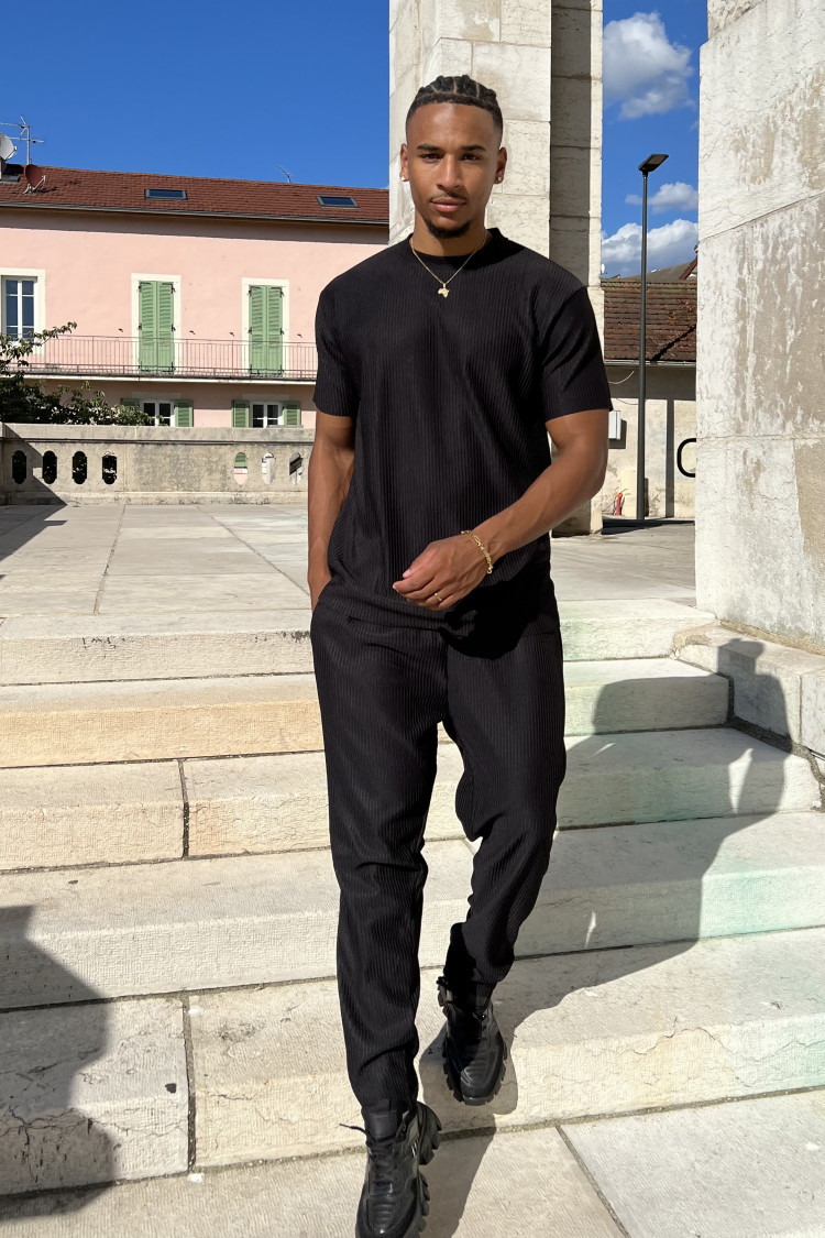 Ensemble 2 pièces T-shirt + pantalon noir