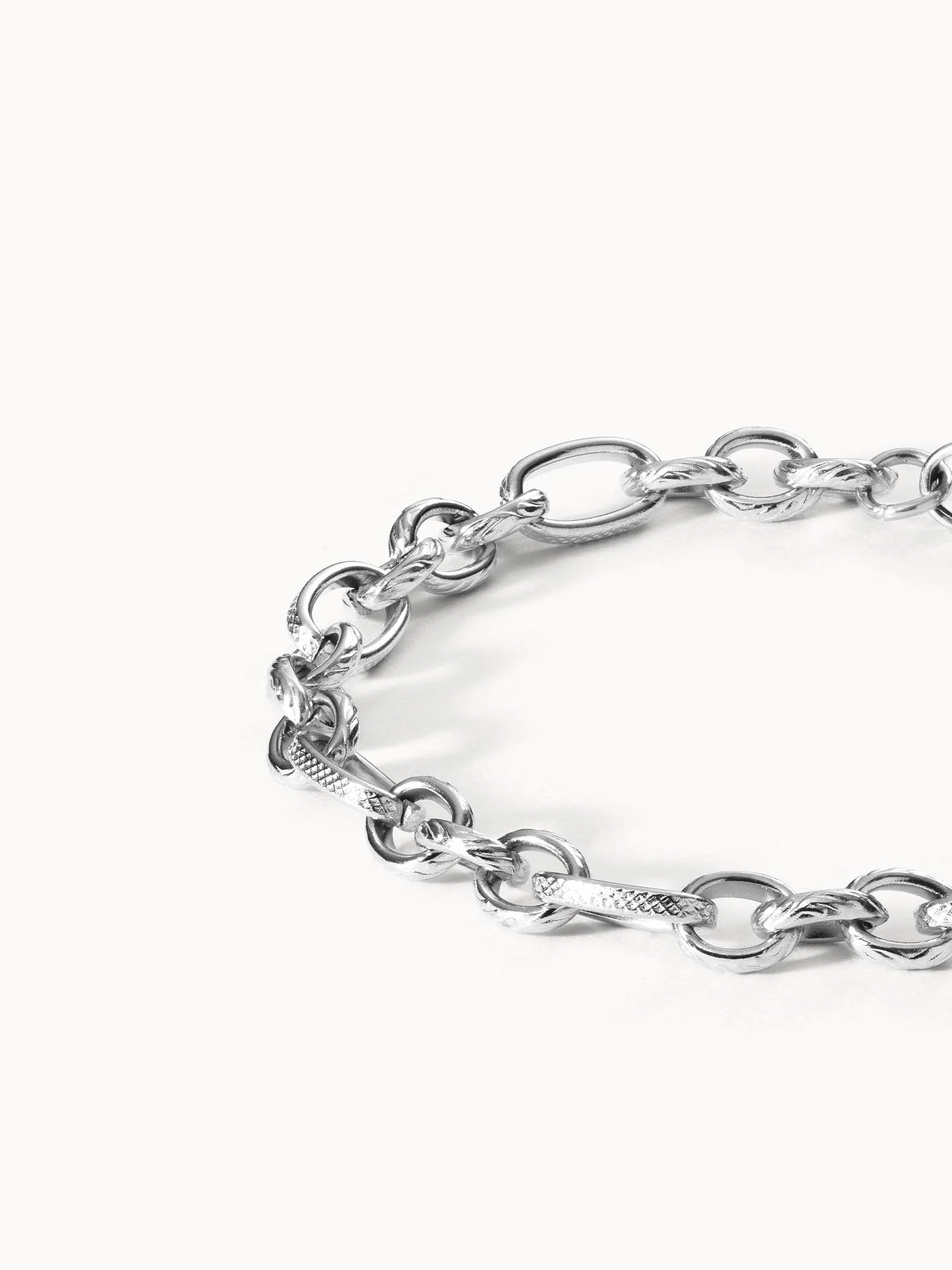 Fashion Show Armband - PURELEI
