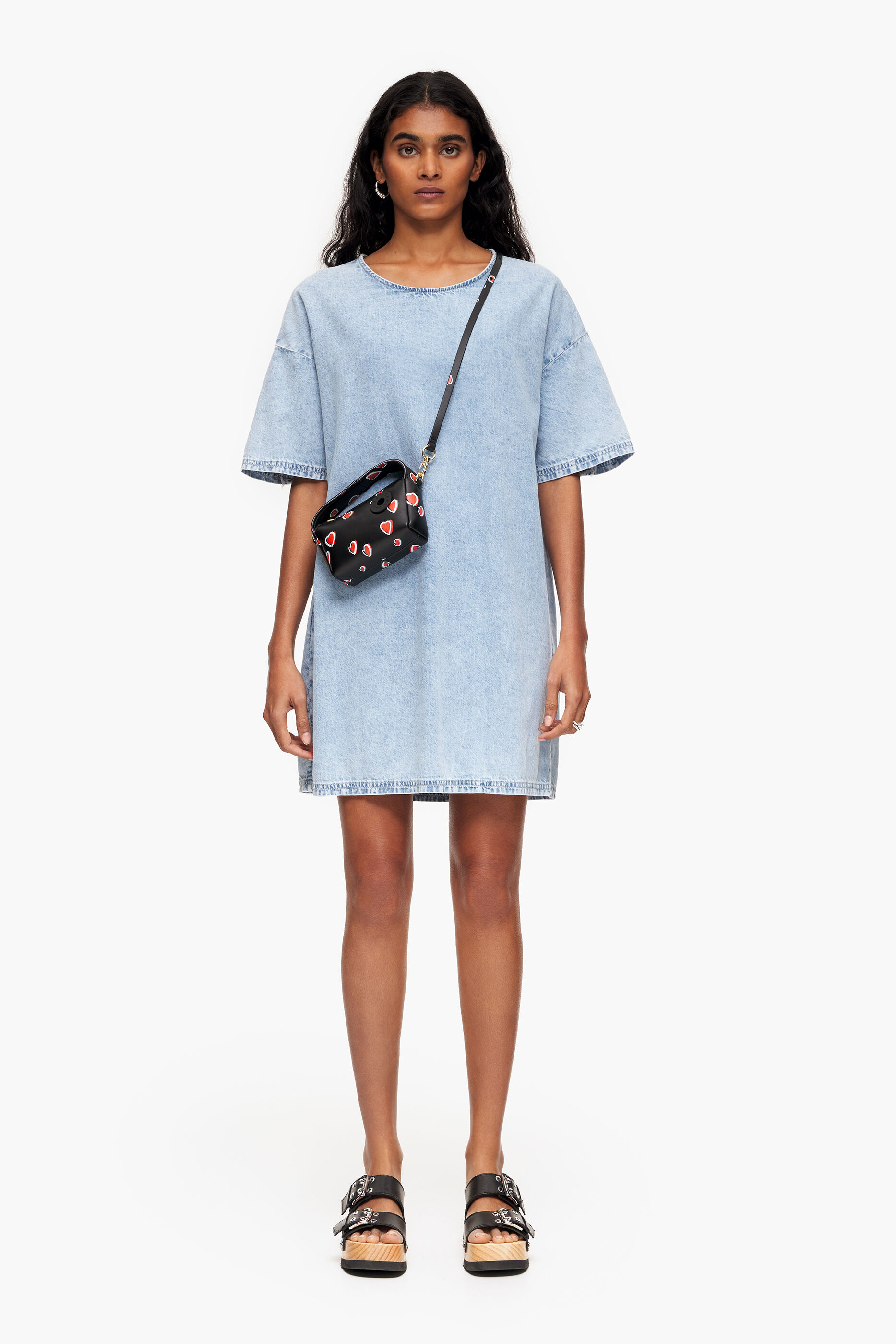 vestido curto jeans azul