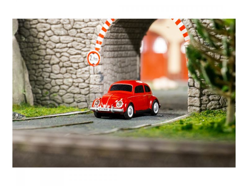 Carson RC Fahrzeug VW Beetle Rot H0, RTR Ferngesteuerter Volkswagen Käfer im Massstab 1:87