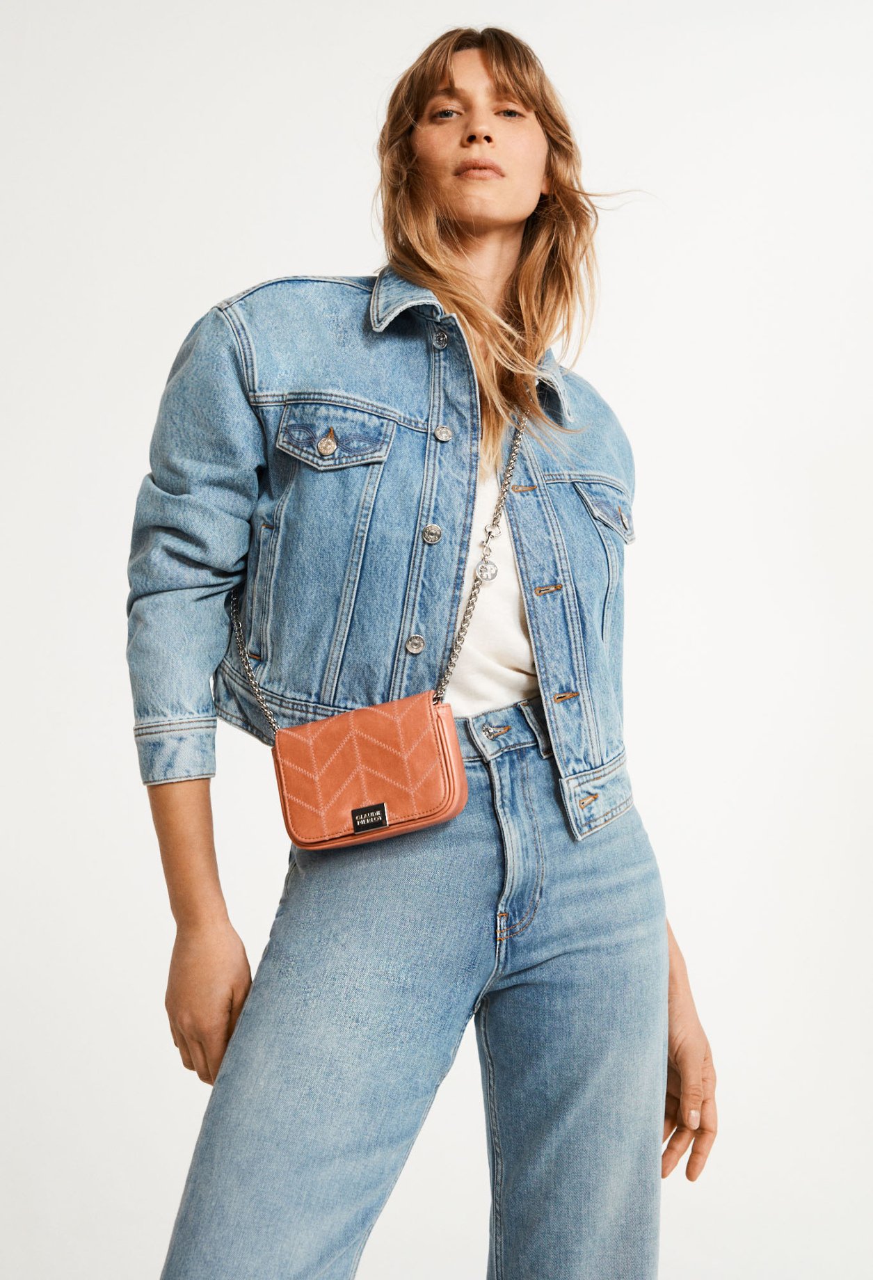 Pochette cuir verni