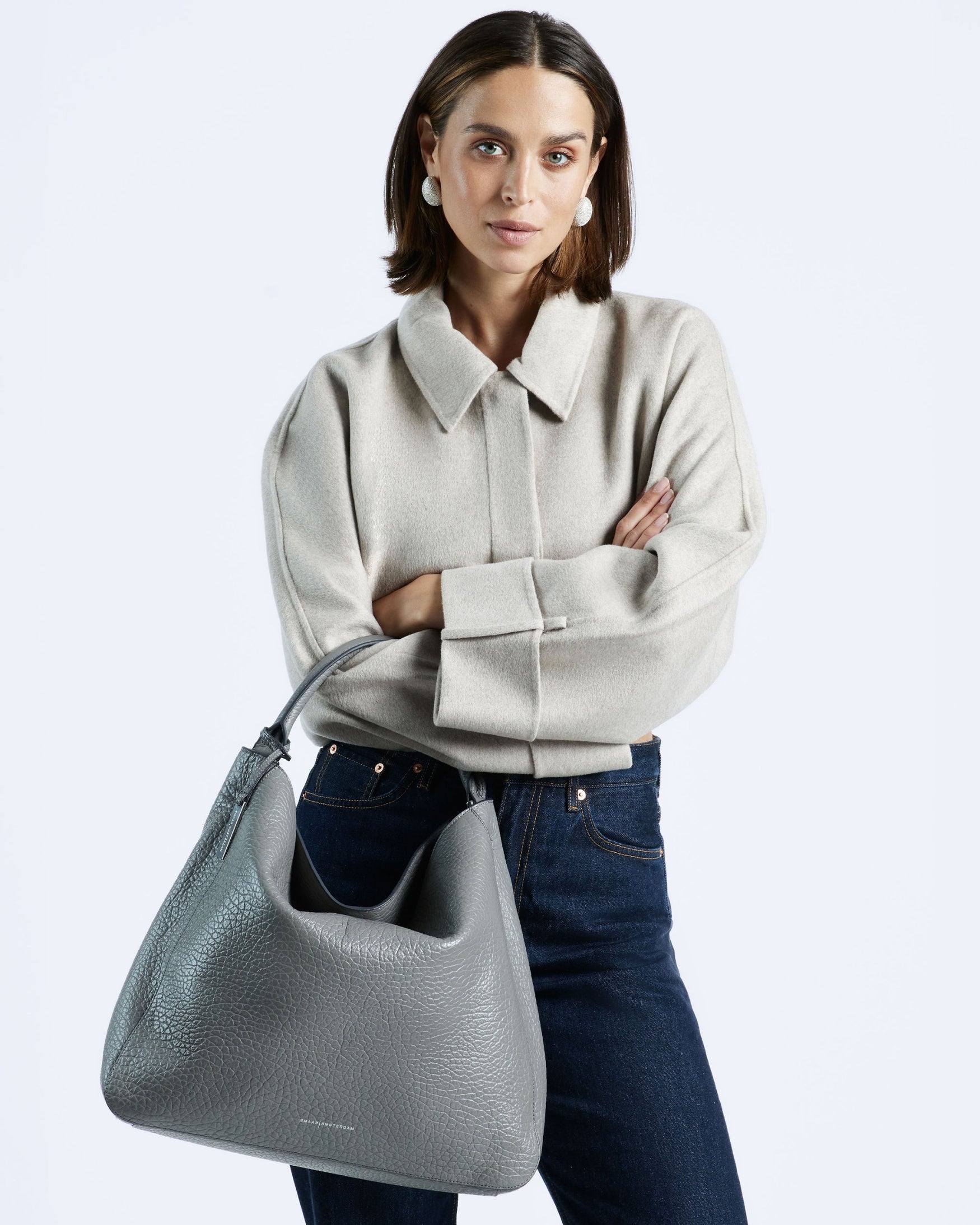 HUTTON | SLATE GREY