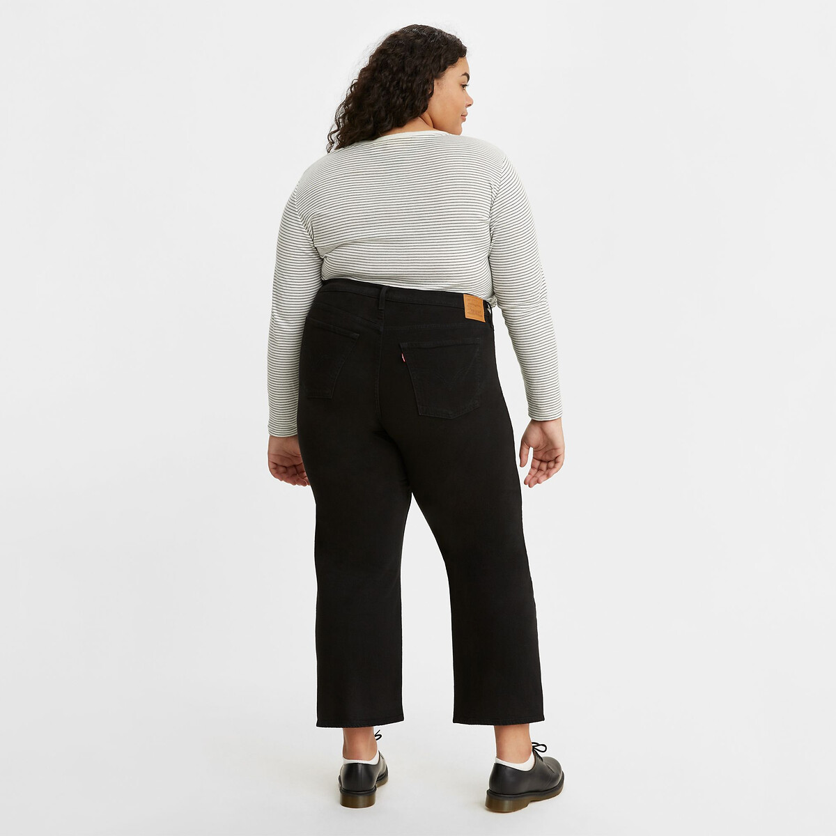 LEVI'S PLUS<br>Calça Jeans Ribcage Reta até o Tornozelo
