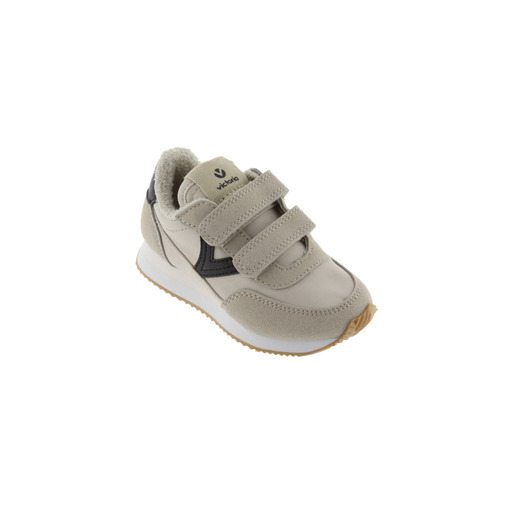Tênis infantil Victoria Astro em nylon com detalhes em tom sobre tom e fechamento duplo em velcro.