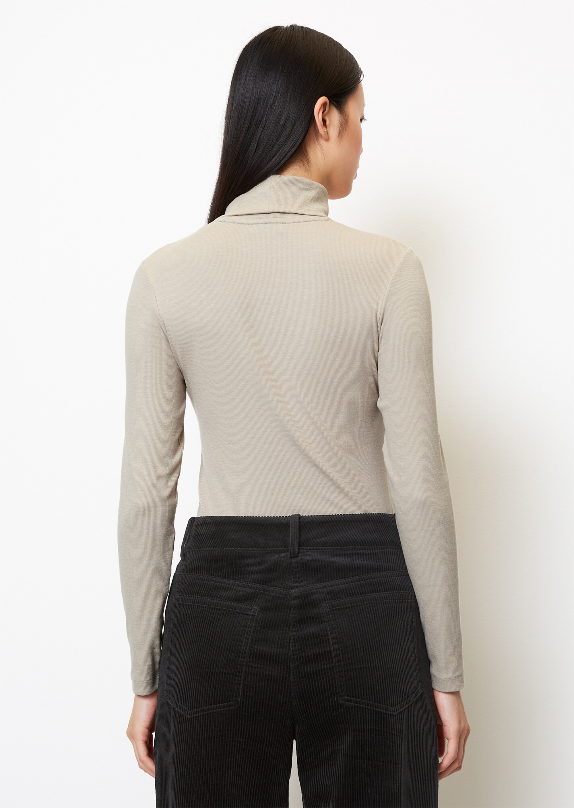 Rollkragen-Longsleeve aus soft geripptem Jersey