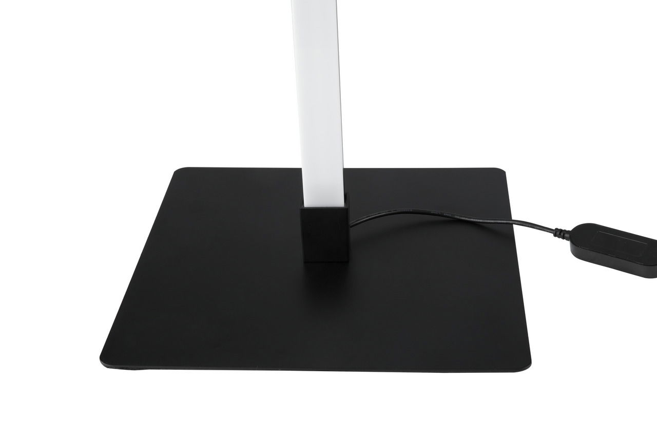 Novel LED-Stehleuchte