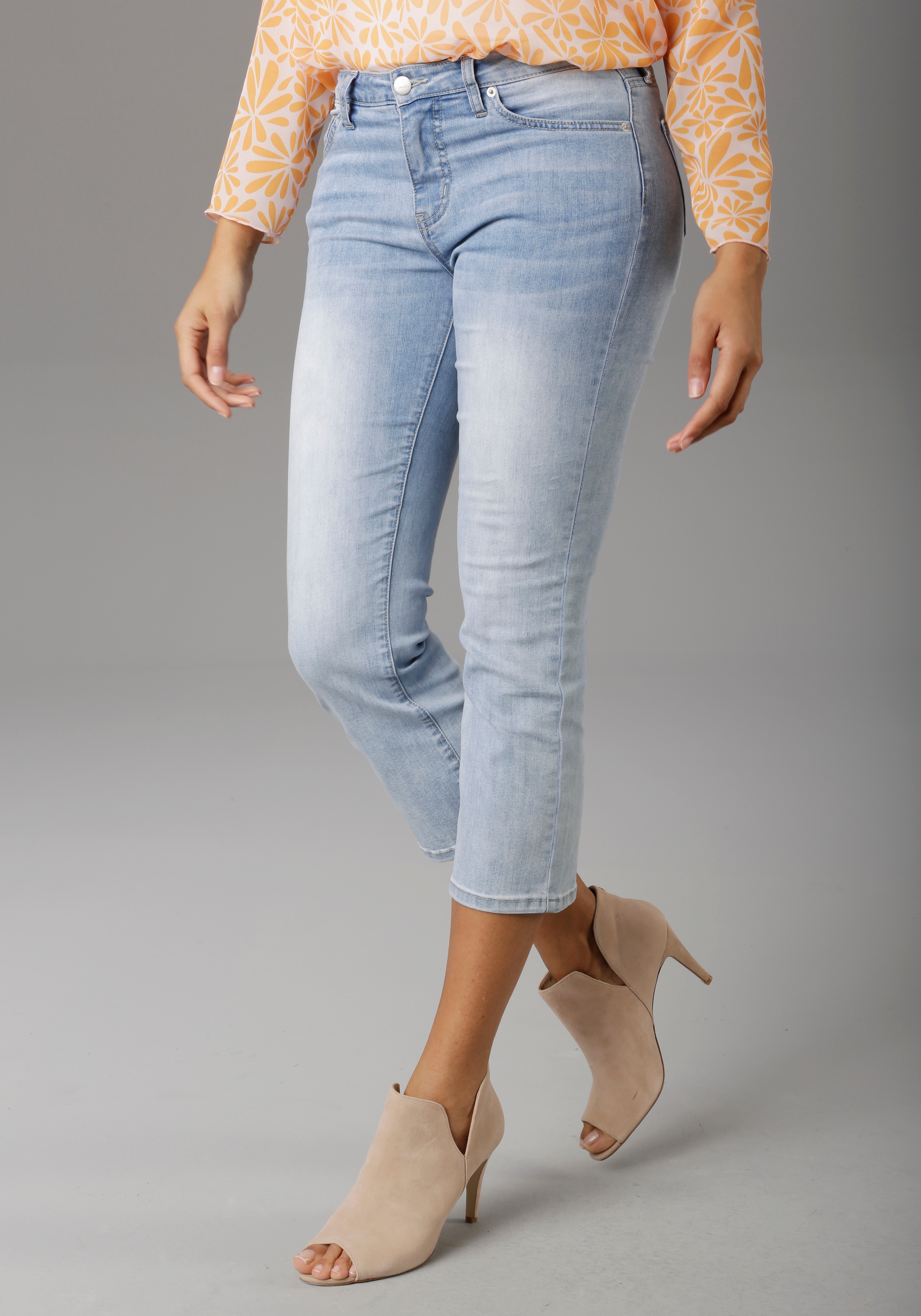 Aniston SELECTED Straight-Jeans , in verkürzter cropped Länge