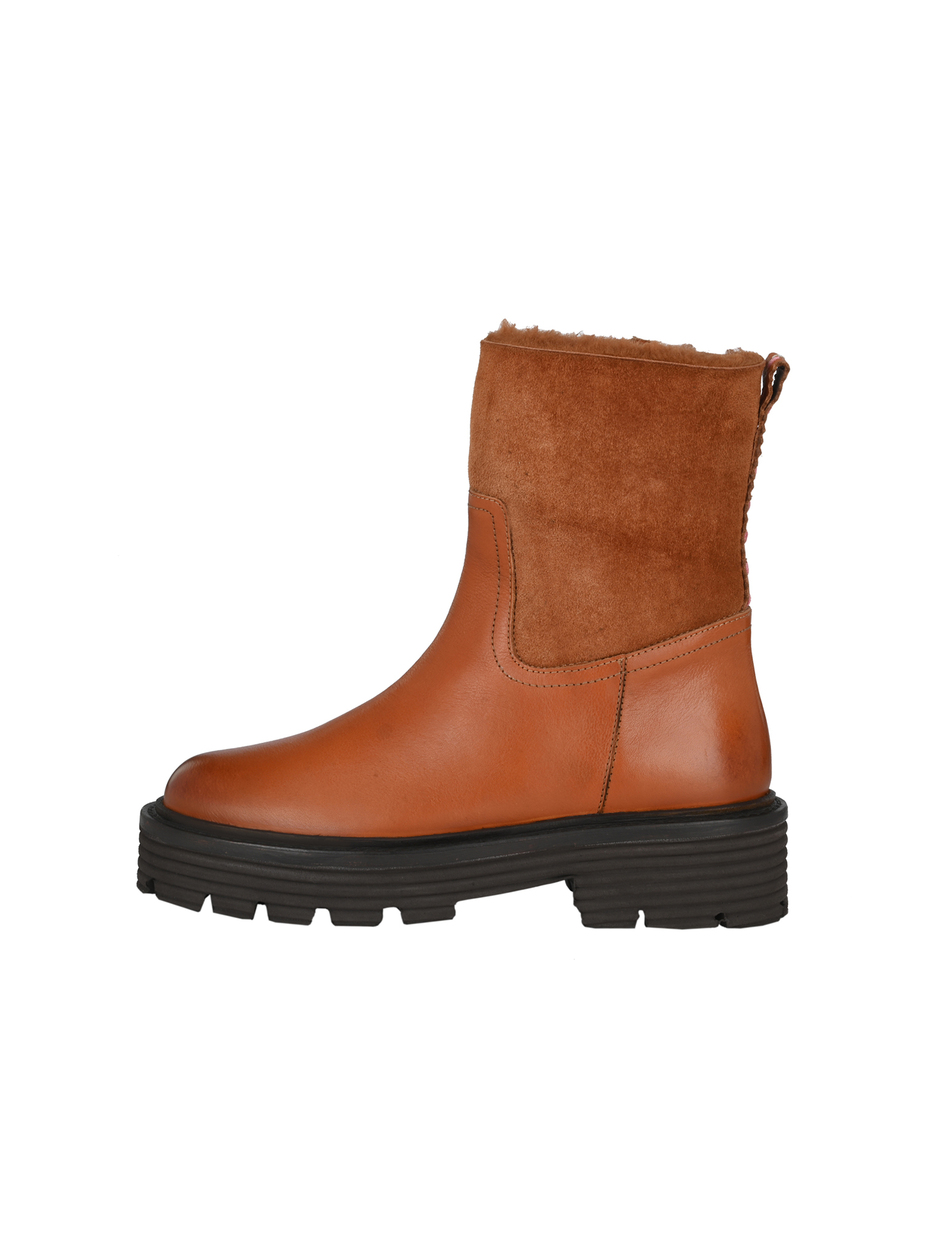 STIEFELETTE LEVKE