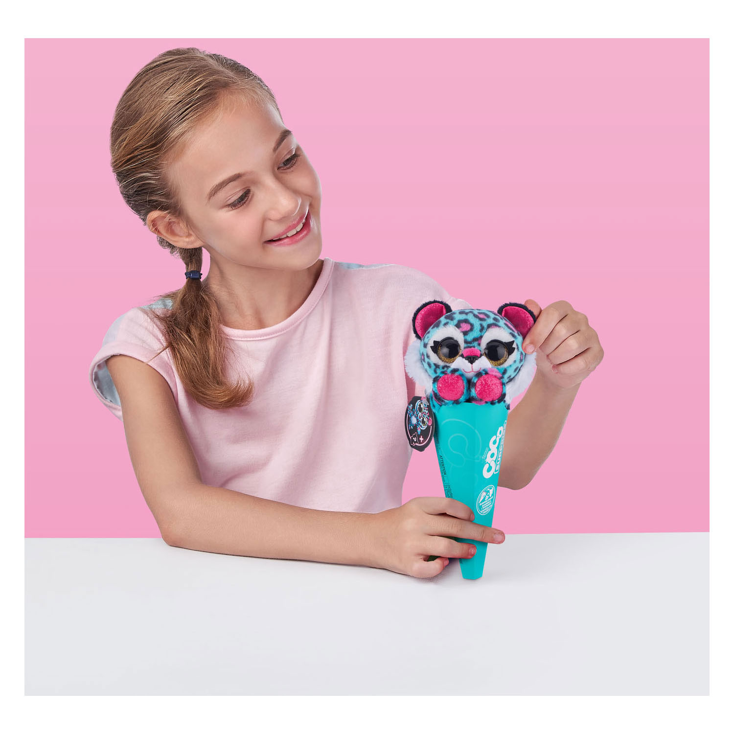 Coco Surprise IJshoorn met Knuffel Neon