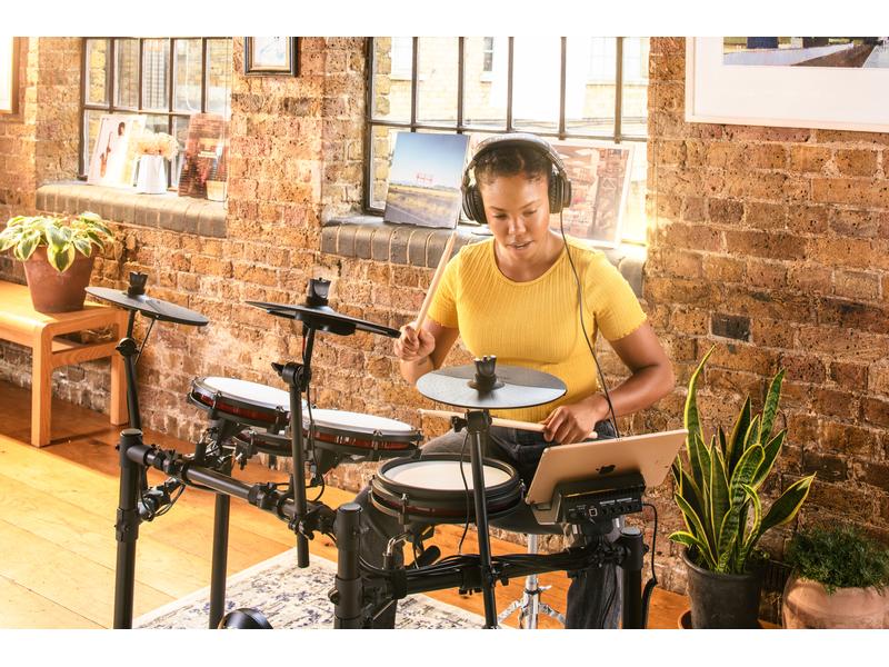 Alesis E-Drum Nitro Max Kit 8-teiliges E-Drum Komplettset