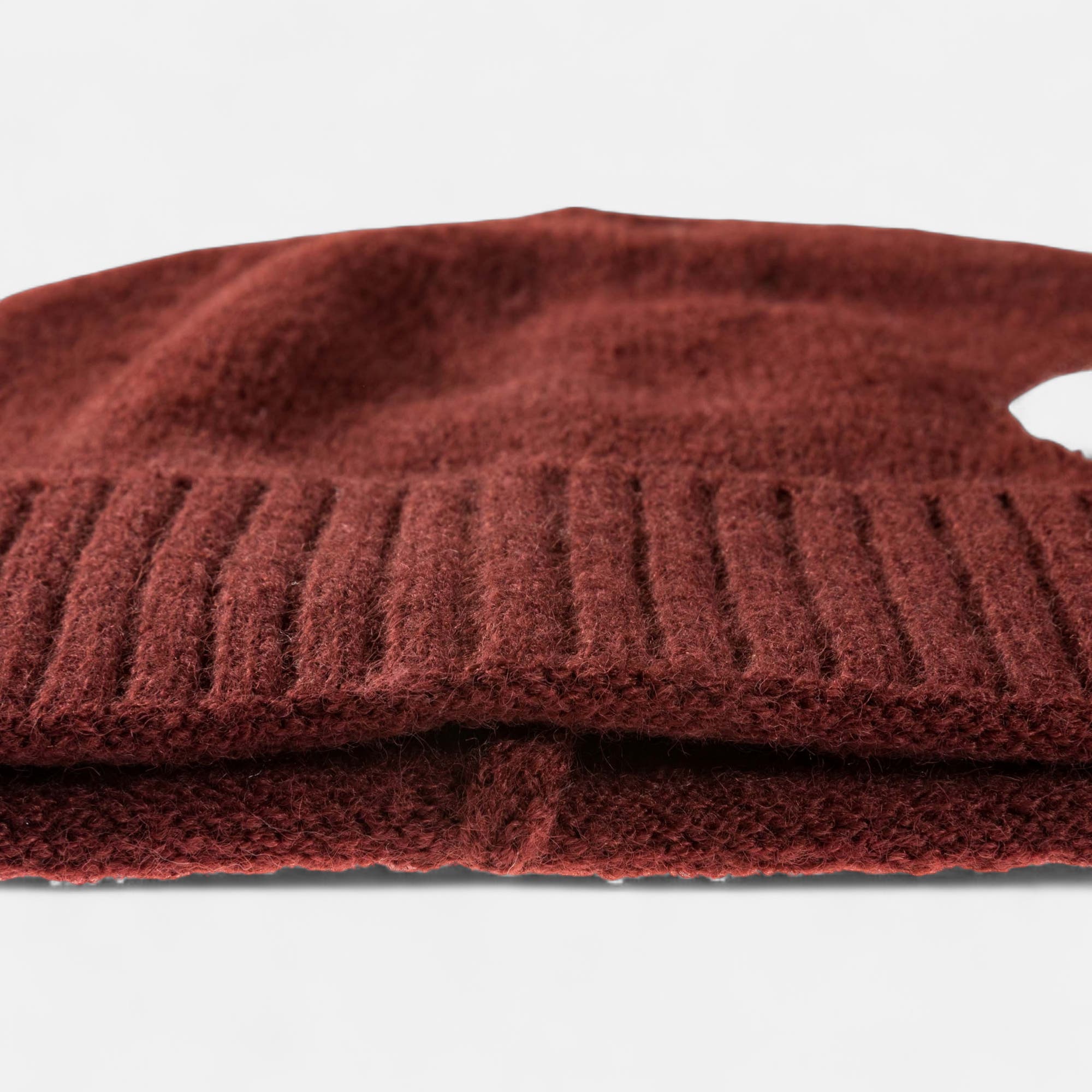 Bonnet bordeaux
