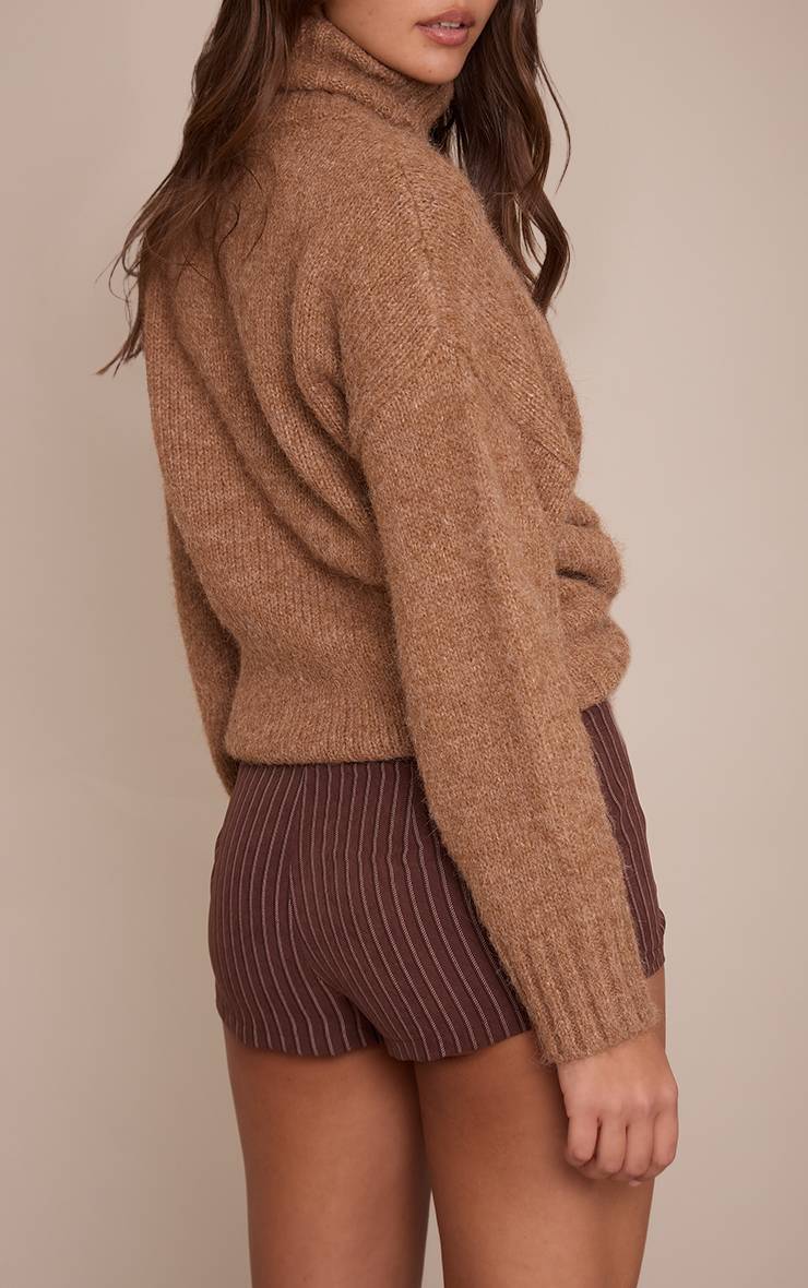 Chocolat Short Taille Haute Effet Peau De Pêche Coupe Ajustée