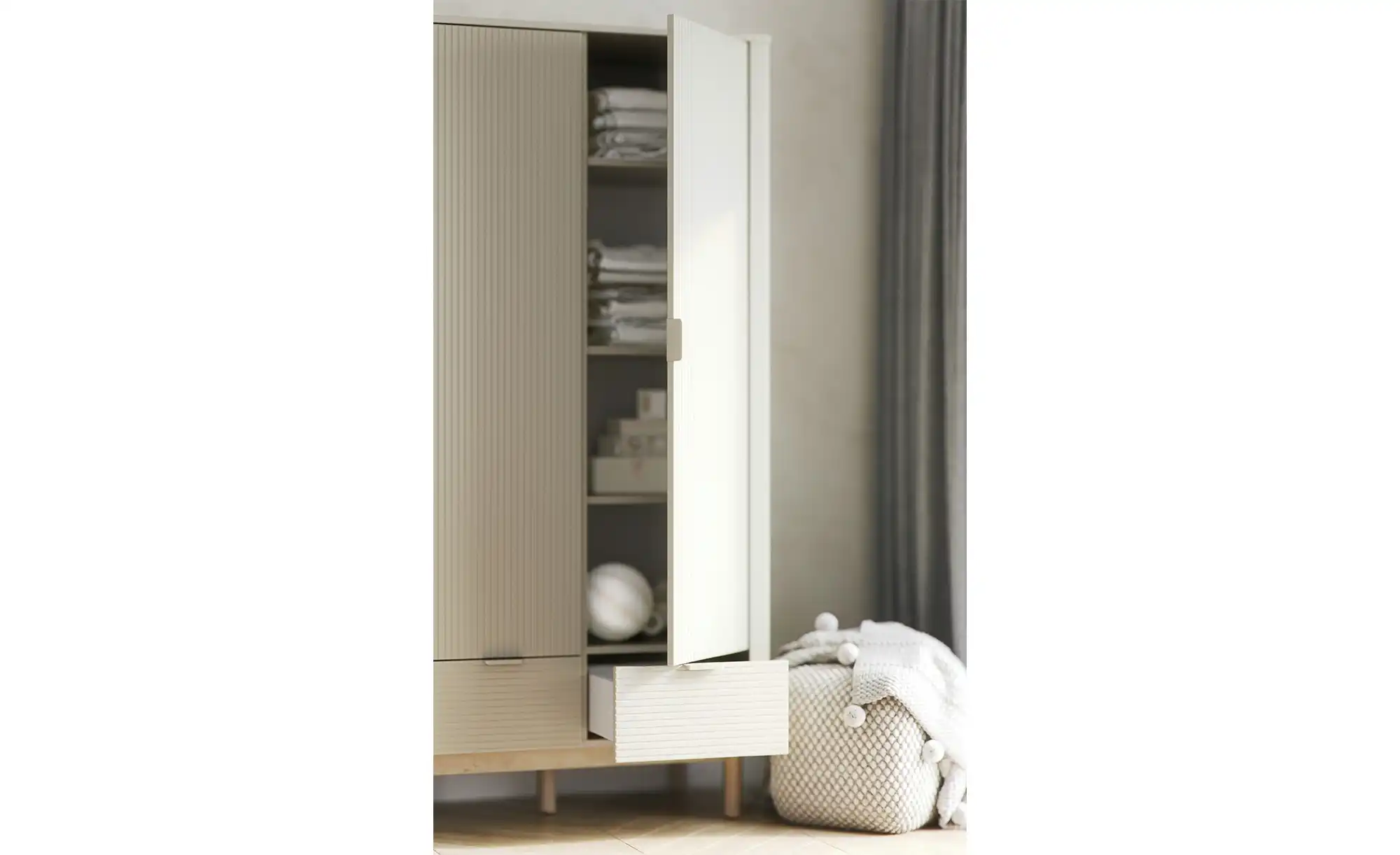 Kleiderschrank Miloo