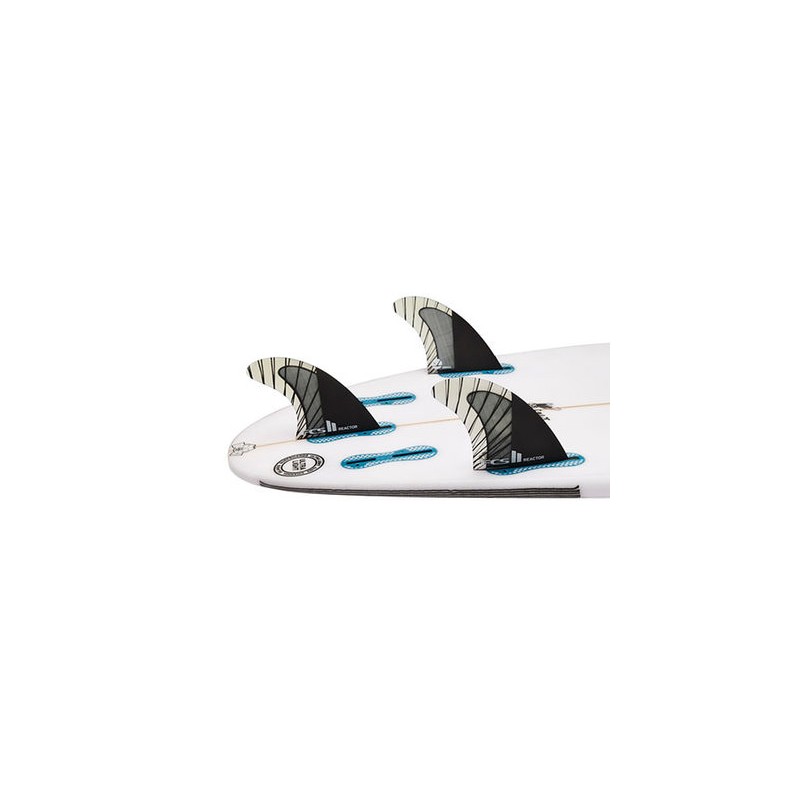 Ailerons FCS II Reactor PC Carbon Tri Set - The Corner Shop