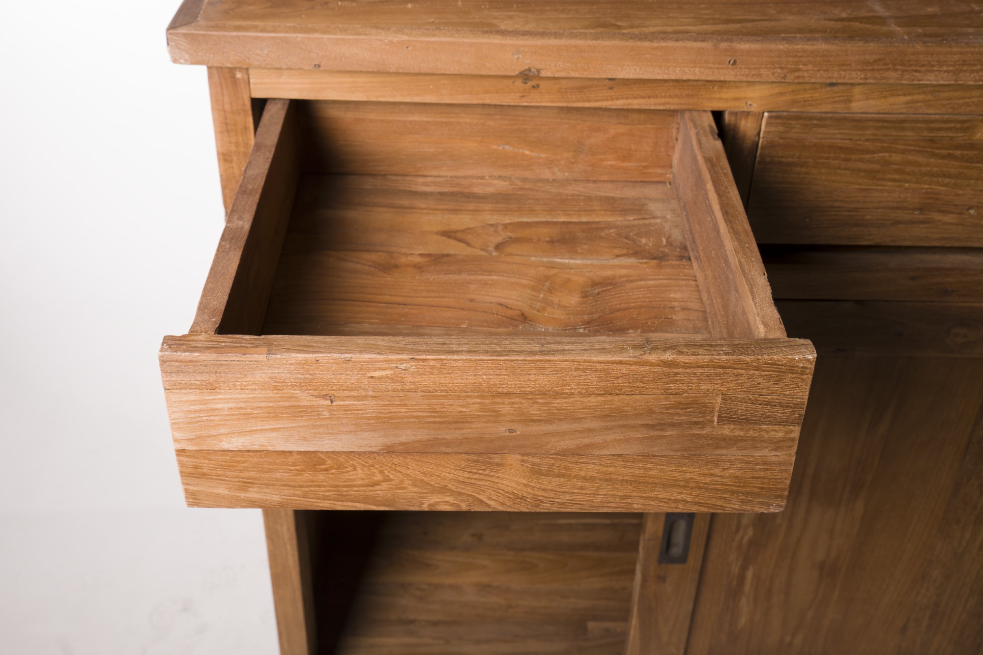 Schrank, Teakholz, B 220 cm, H 220 cm, L 50 cm von fischer's lagerhaus
