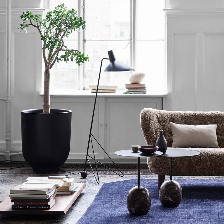 &Tradition - Little Petra VB2 Sofa, Walnuss / Schaffell Sahara