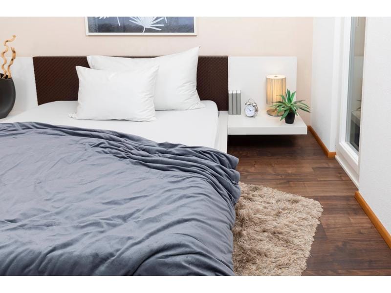 COCON Gewichtsdecke 9 kg, 160 x 210 cm, Grau Therapiedecke mit Samtbezug für entspannte Nächte