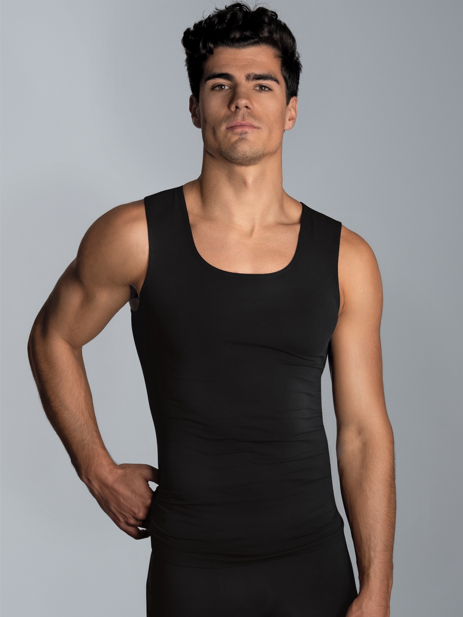 Nahtloses Trägershirt Schwarz