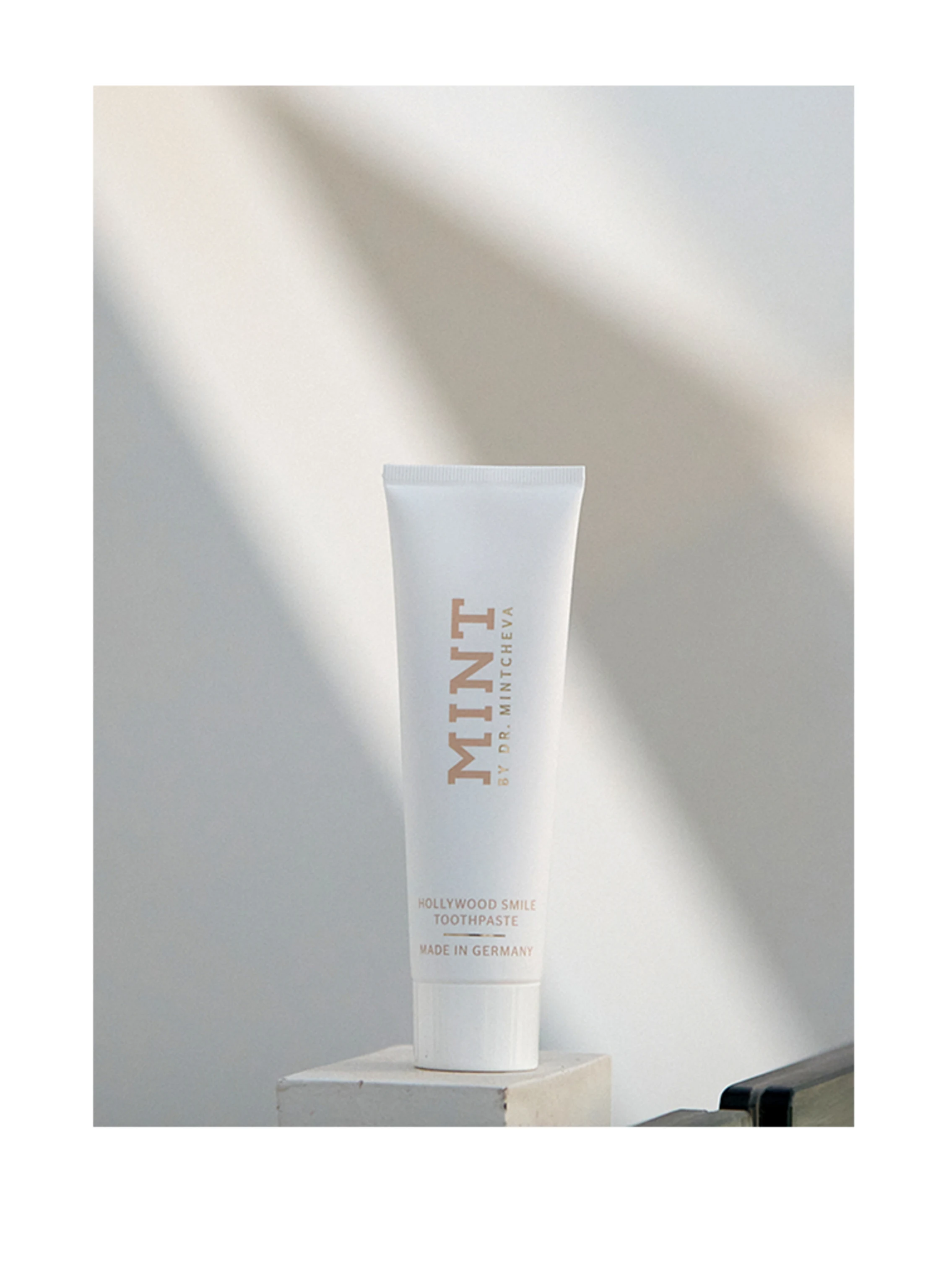 MINT BY DR. MINTCHEVA HOLLYWOOD SMILE TOOTHPASTE