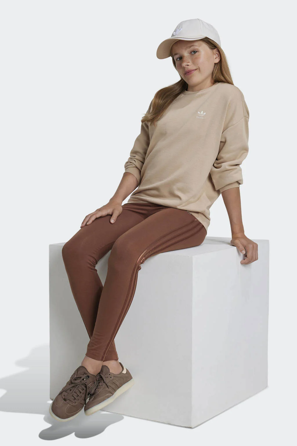 adidas sweater Boyfriend beige