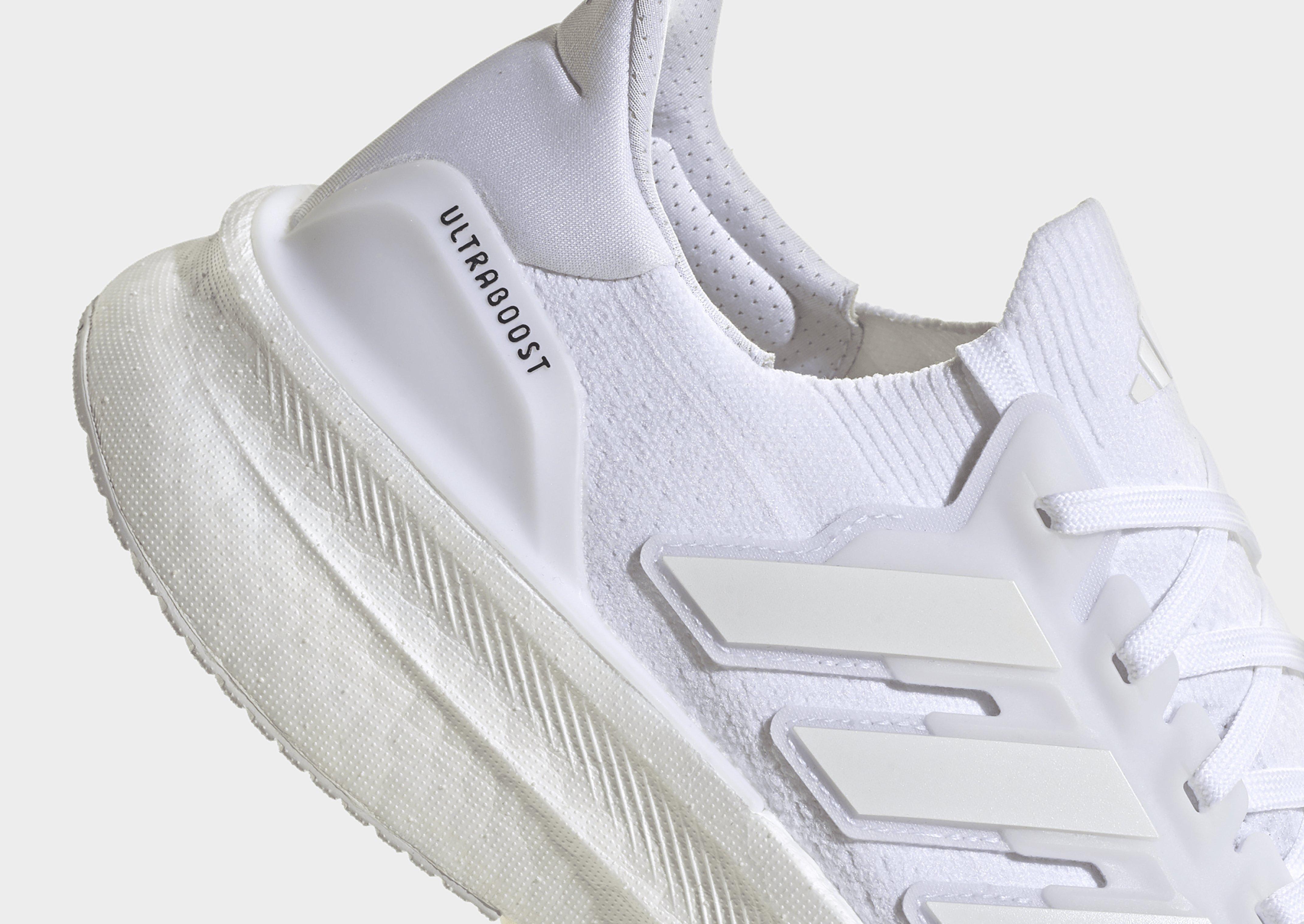 adidas Chaussure Ultraboost 5