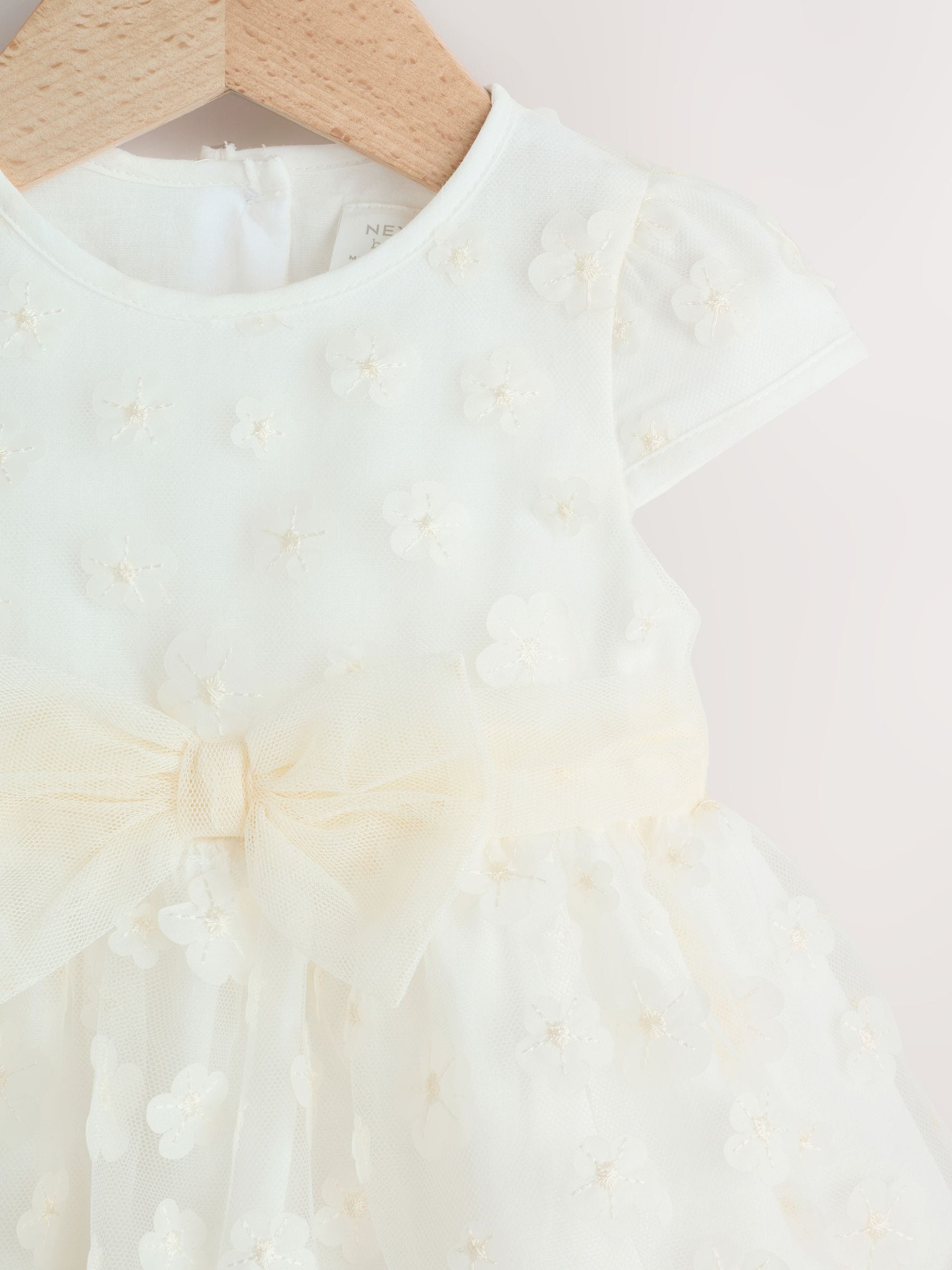 White 3D Flowers - Feestelijke babyjurk (0 mnd-2 jr)