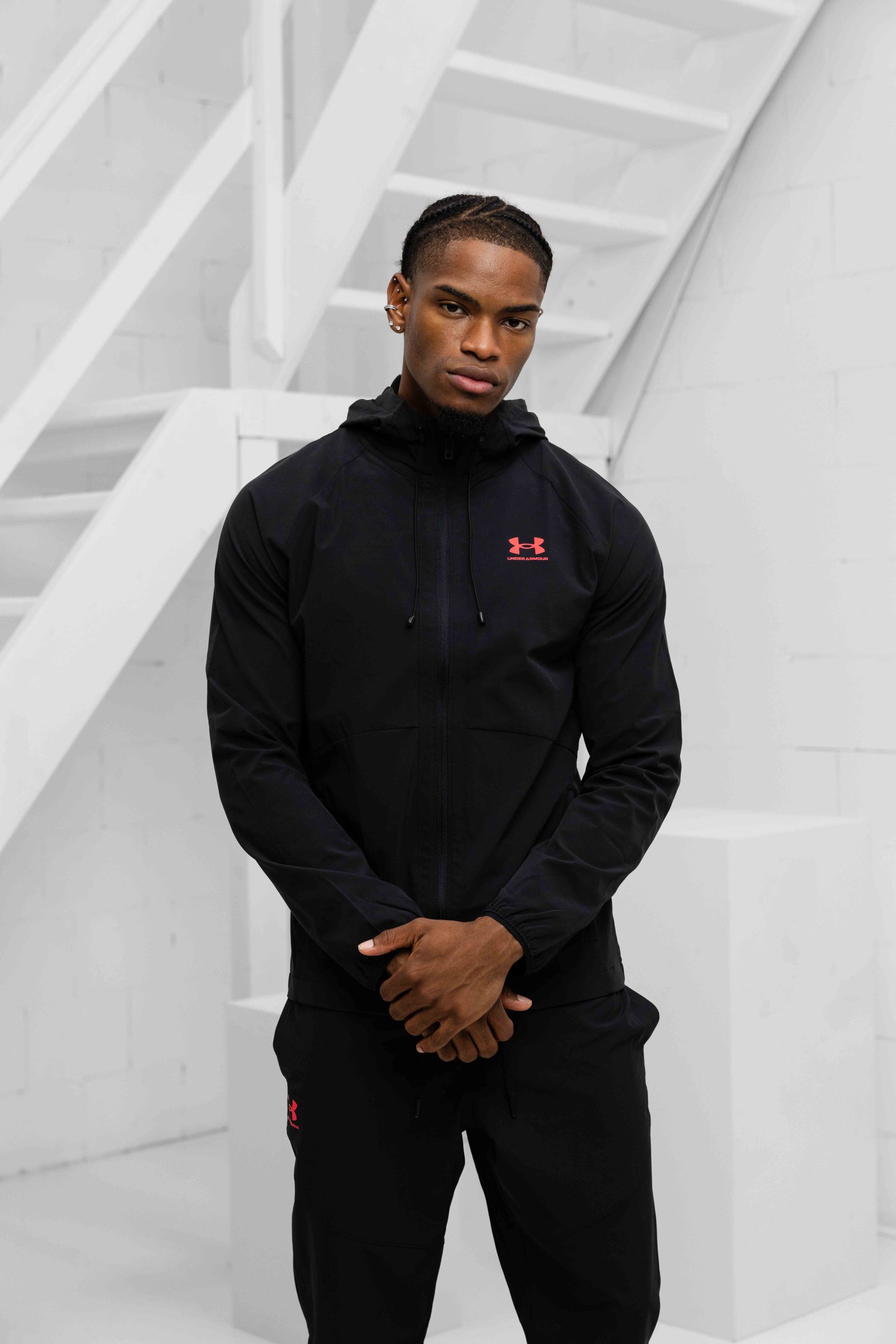 Under Armour Vibe Woven Cargo Trainingspak Heren Zwart/Rood
