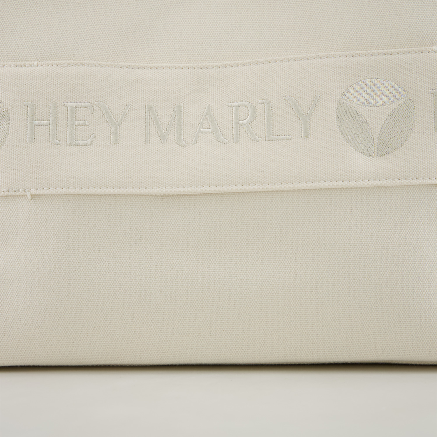 Hey Marly Signature Bag
