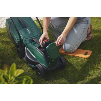 Bosch 18V grasmaaier EasyMower incl. 4Ah accu   lader