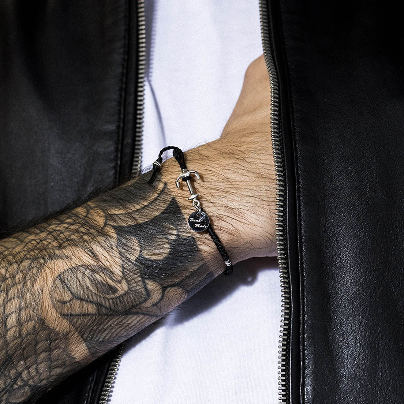 Jacobson Bracelet Black Wax en Acier & Cordon noir