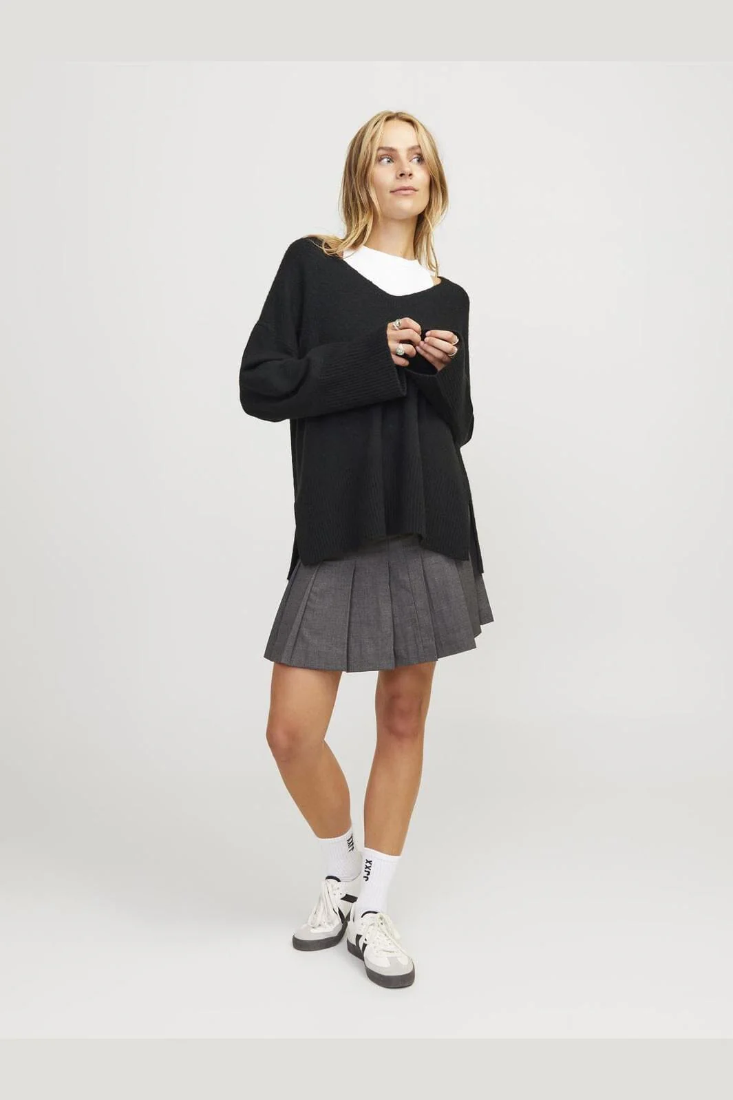 Jjxx Jxlucca Diverse V-Neck Knit Sn