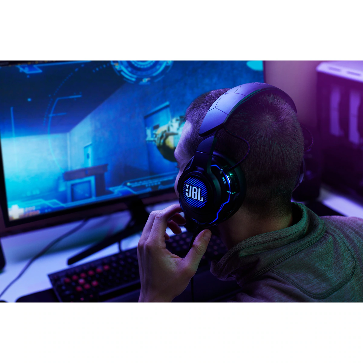 JBL Quantum One gaming headset
