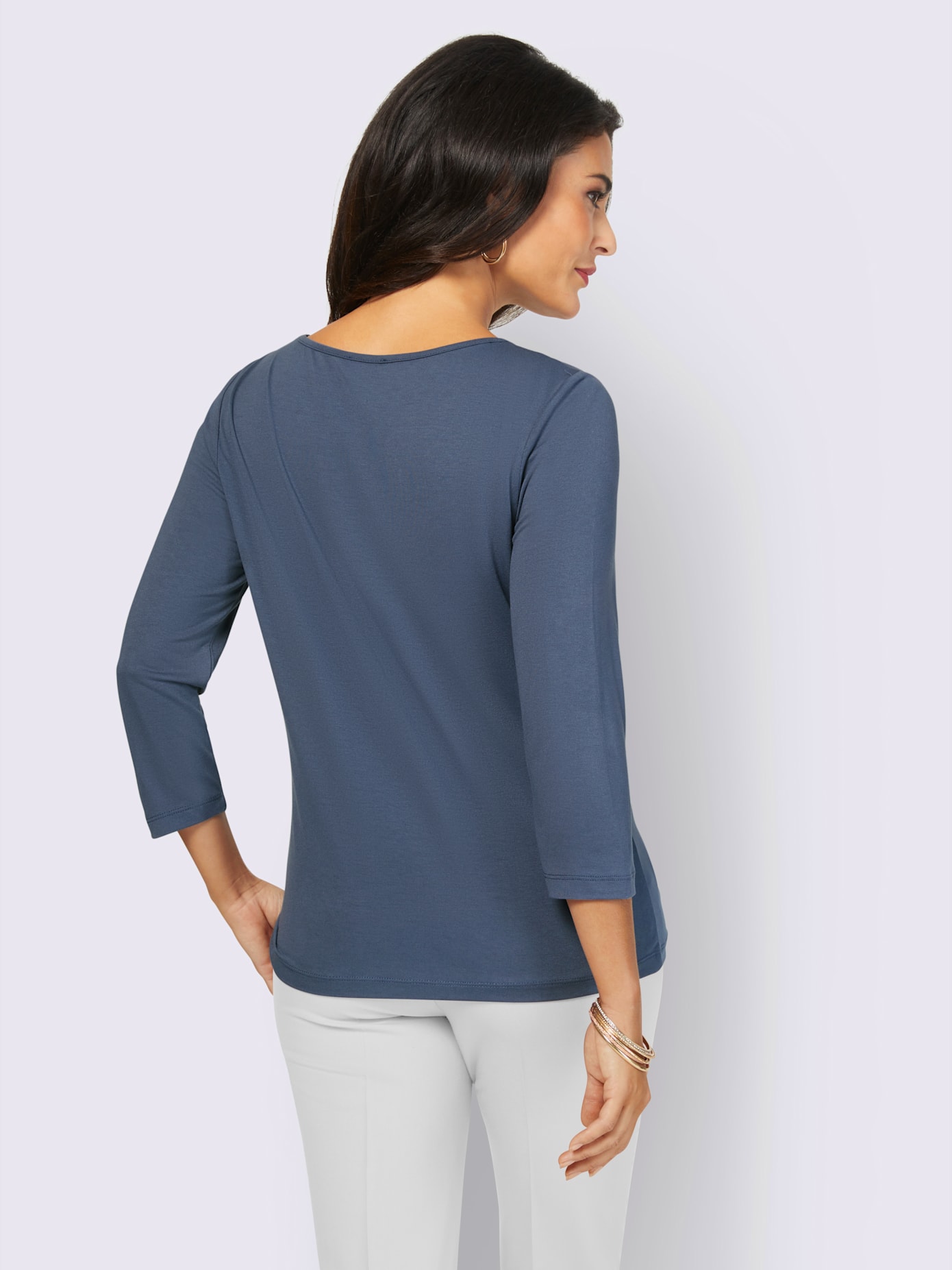 T-shirt superbe encolure